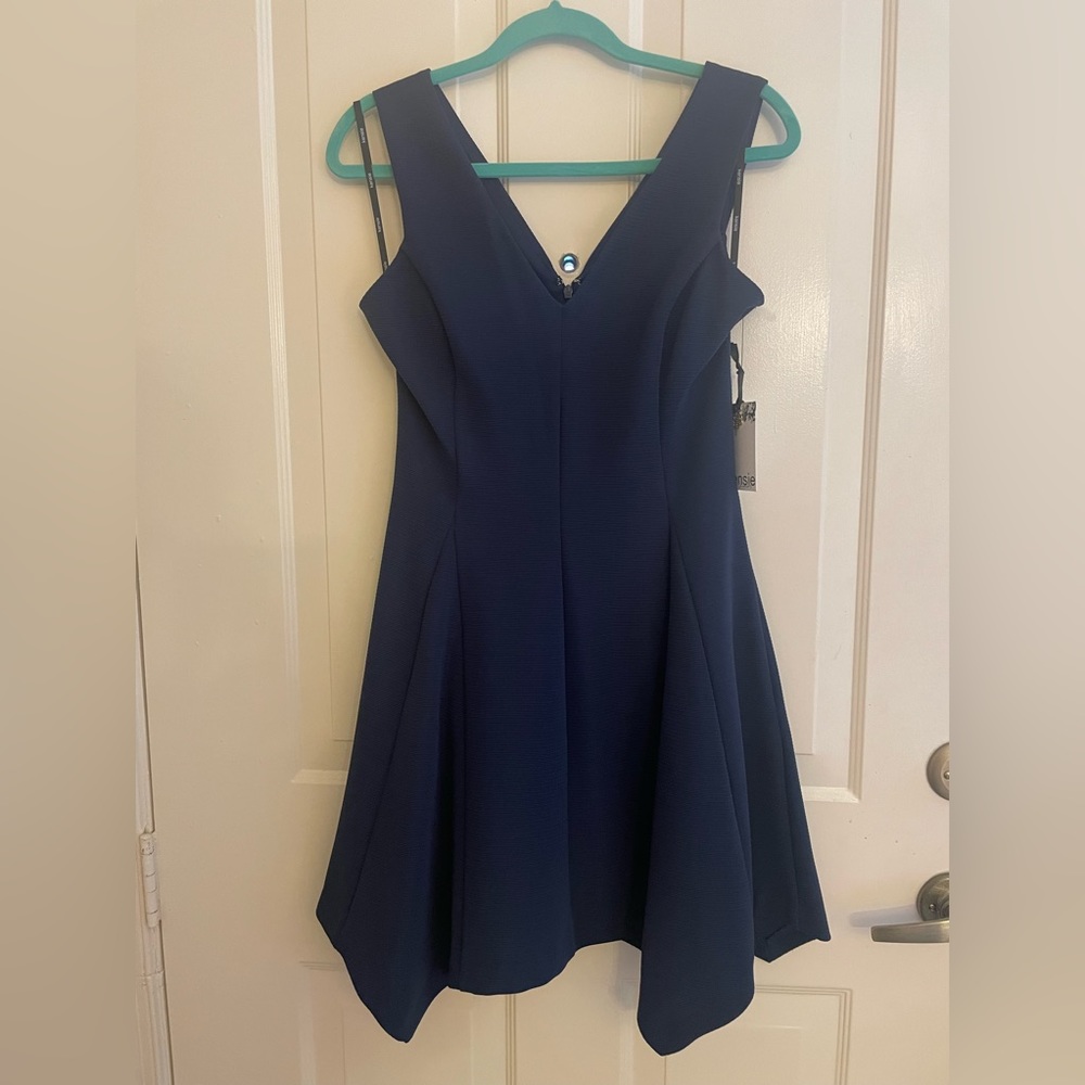 KENSIE NWT Navy Fit & Flare with pockets